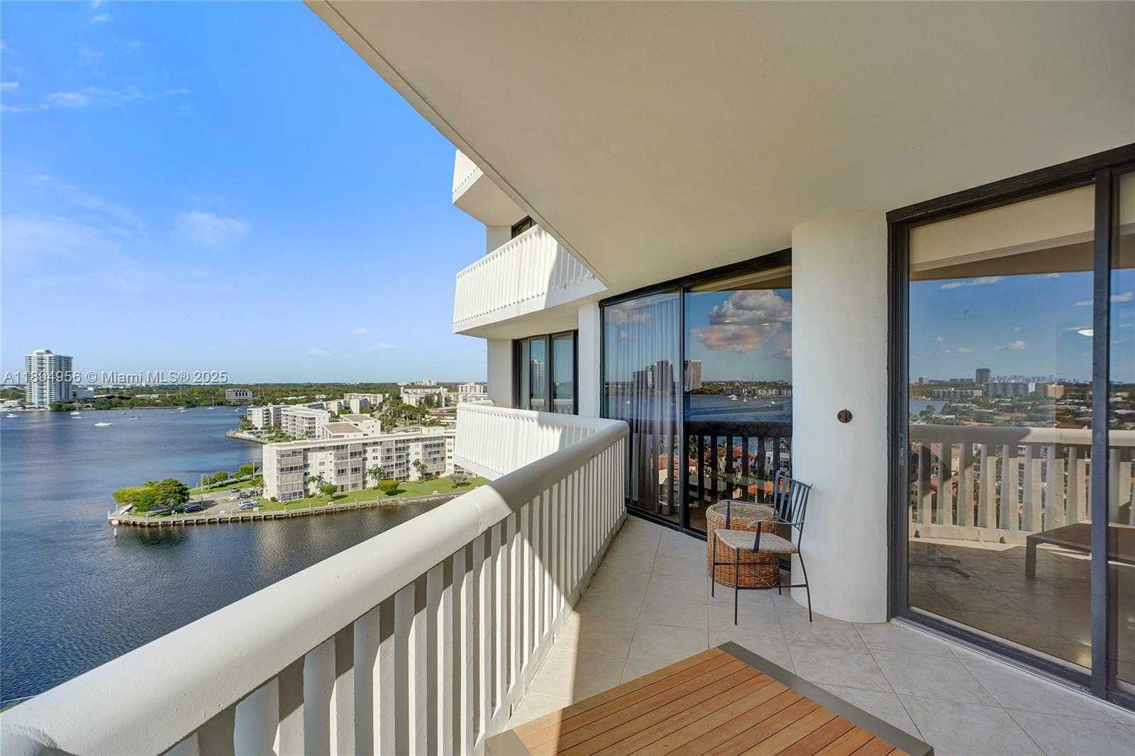 Small Image of 1000 EAST ISLAND BLVD #1403, Aventura Number 57
