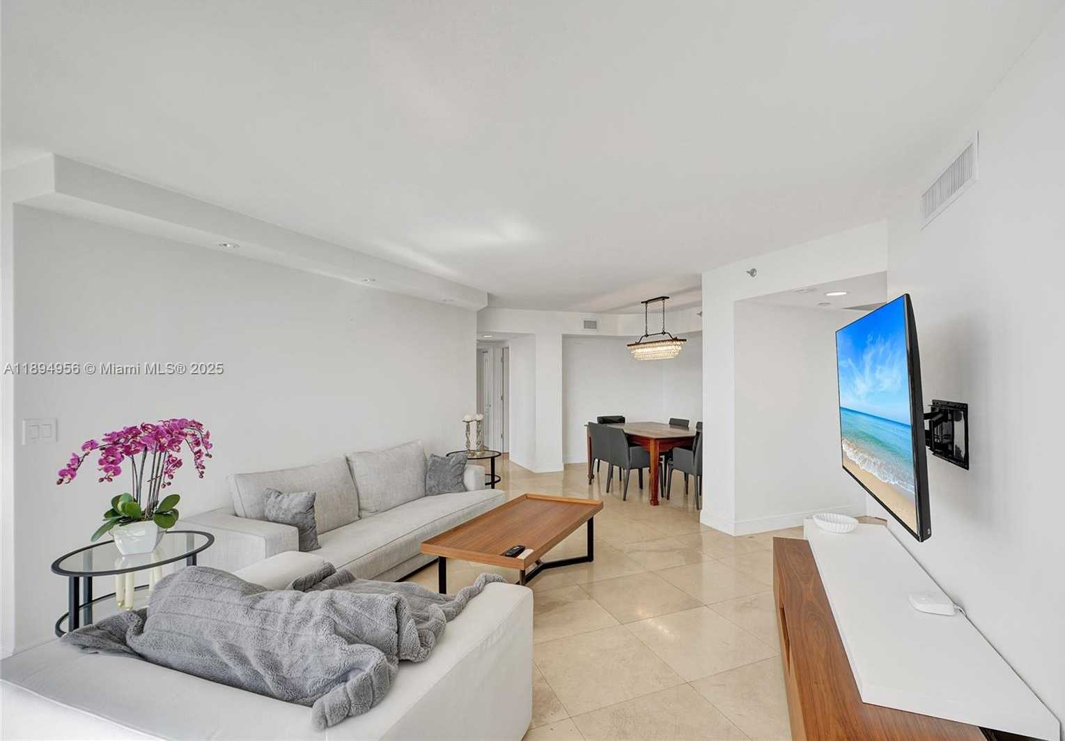 Small Image of 1000 EAST ISLAND BLVD #1403, Aventura Number 6