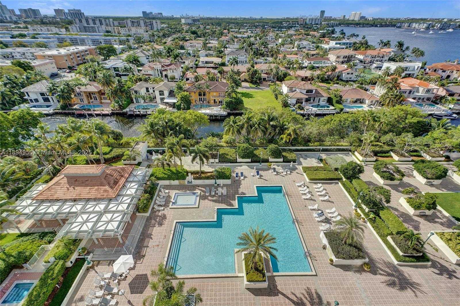 Small Image of 1000 EAST ISLAND BLVD #1403, Aventura Number 62