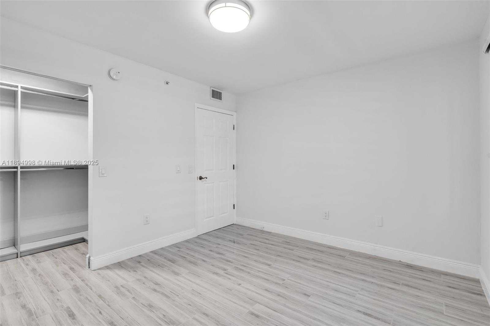 Small Image of 801 SOUTH WEST 141ST AVE #210O, Pembroke Pines Number 18
