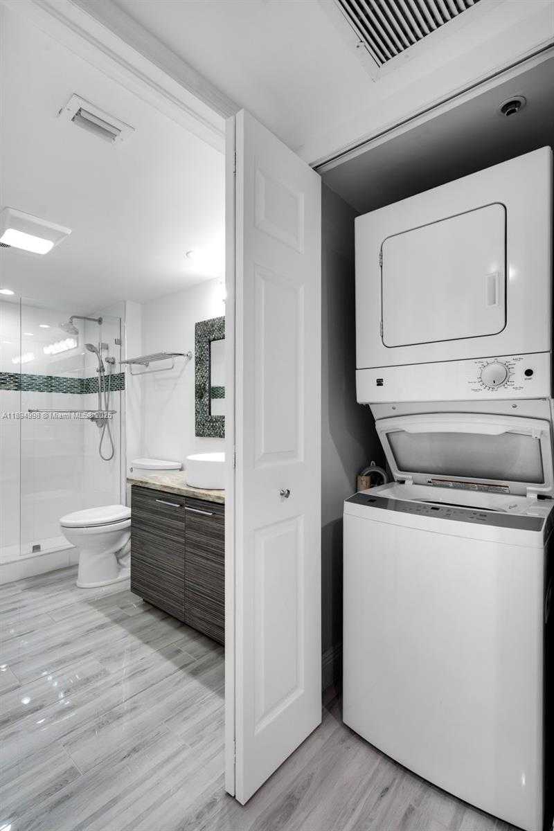 Small Image of 801 SOUTH WEST 141ST AVE #210O, Pembroke Pines Number 21