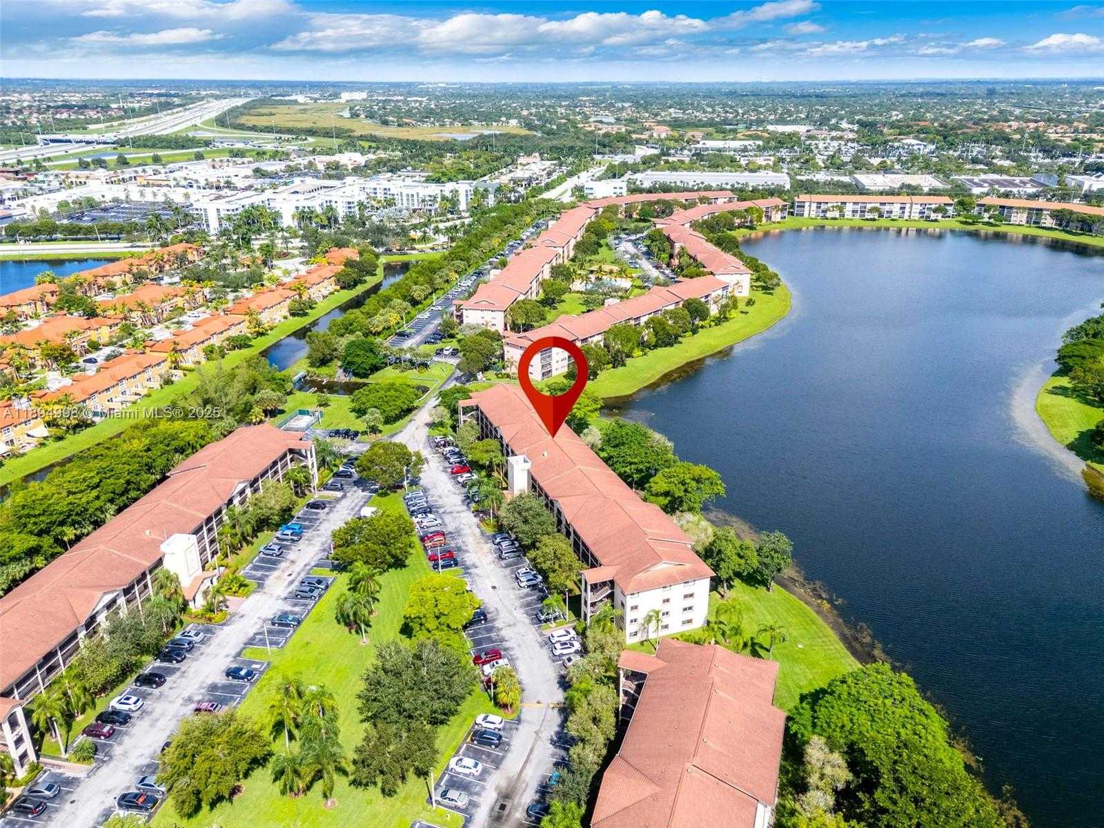 Small Image of 801 SOUTH WEST 141ST AVE #210O, Pembroke Pines Number 29