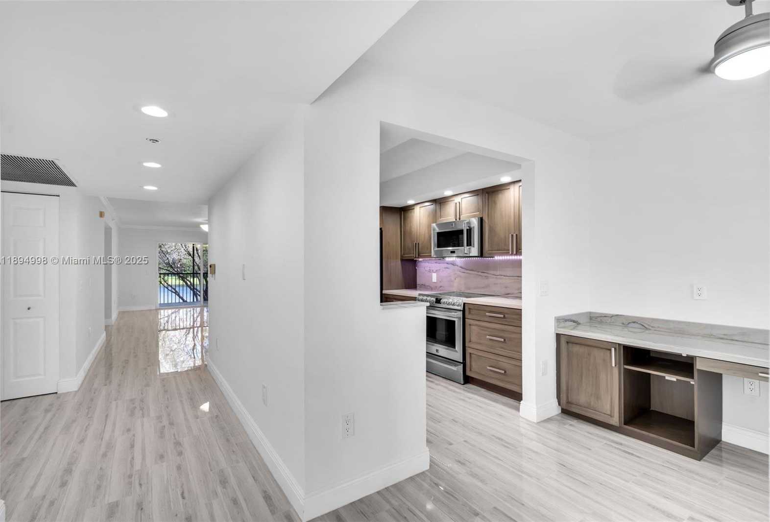 Small Image of 801 SOUTH WEST 141ST AVE #210O, Pembroke Pines Number 3