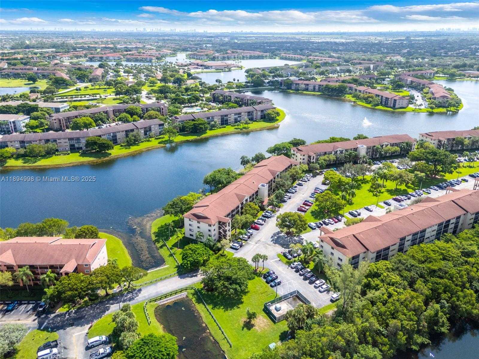 Small Image of 801 SOUTH WEST 141ST AVE #210O, Pembroke Pines Number 38