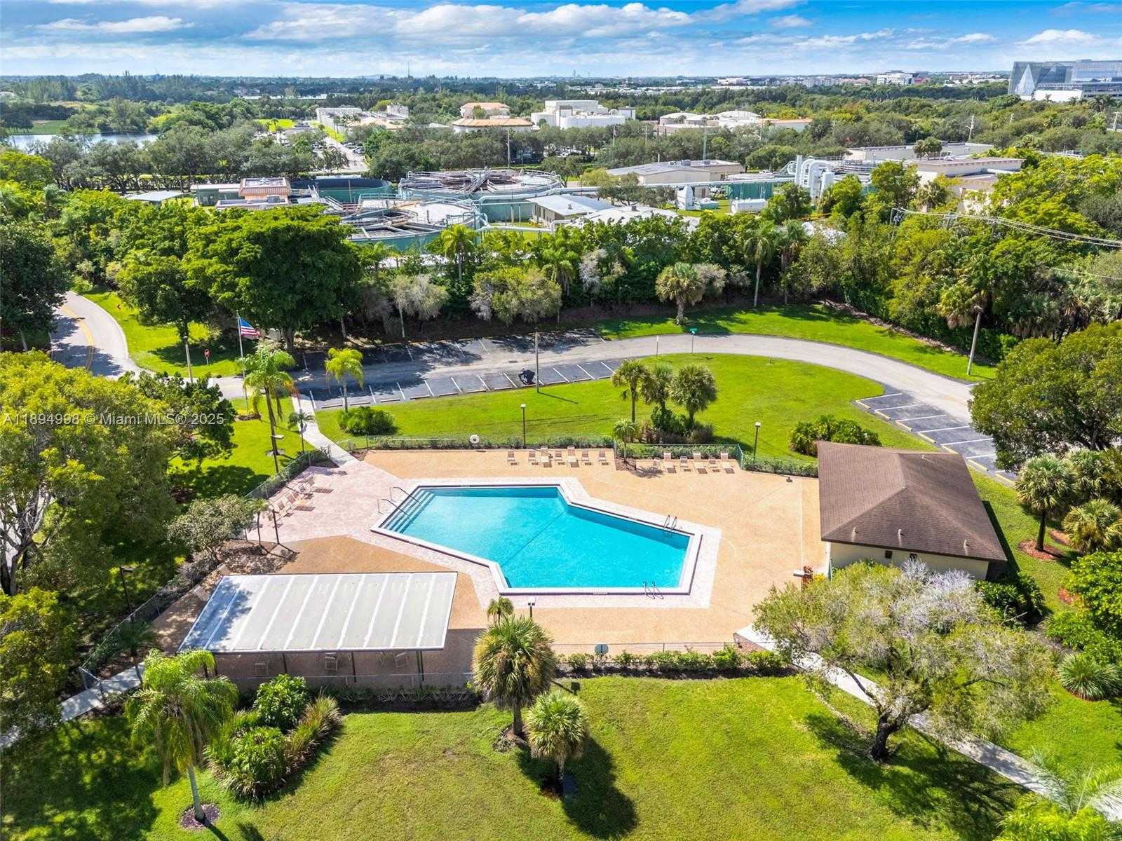 Small Image of 801 SOUTH WEST 141ST AVE #210O, Pembroke Pines Number 39