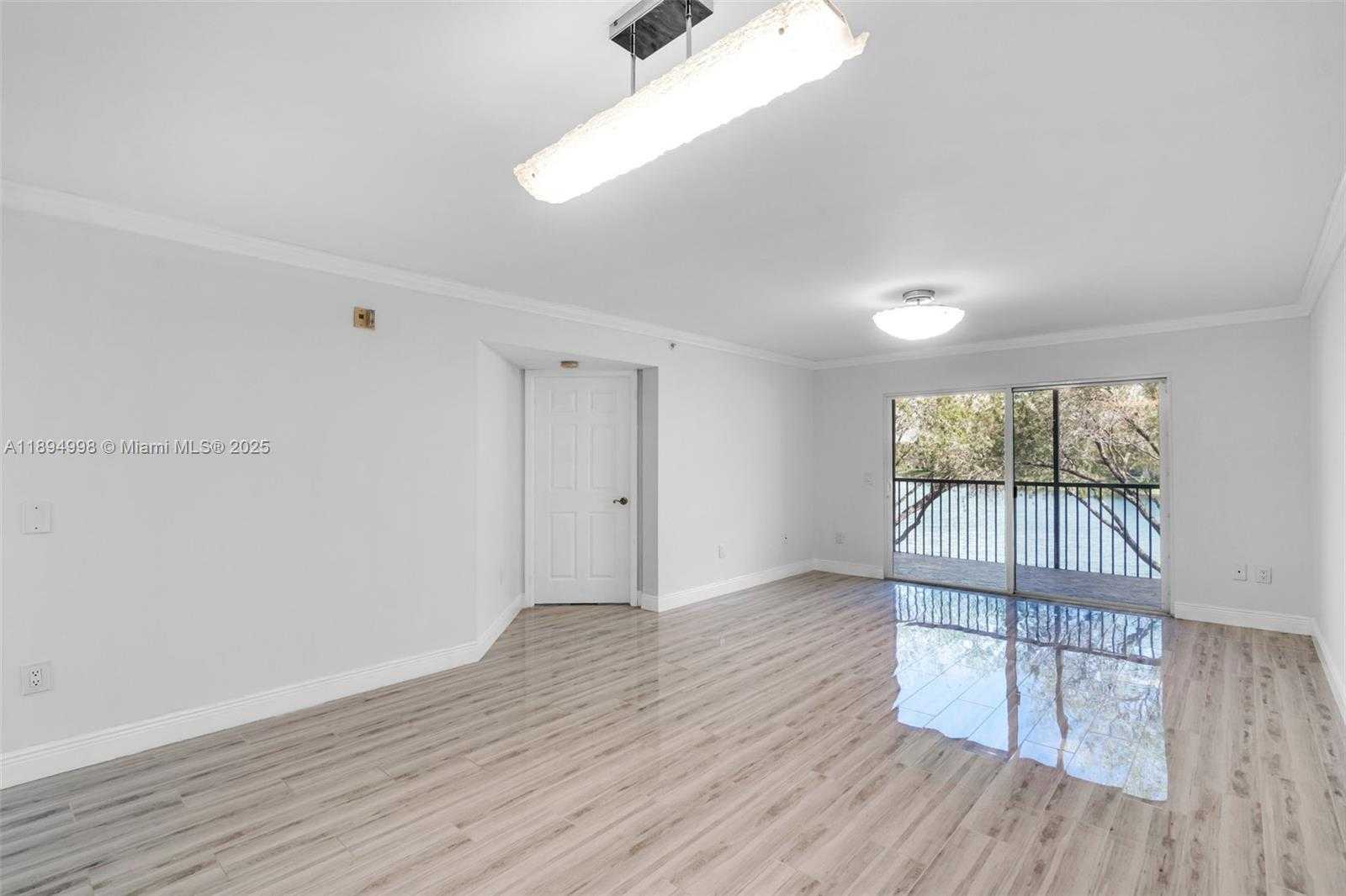 Small Image of 801 SOUTH WEST 141ST AVE #210O, Pembroke Pines Number 9