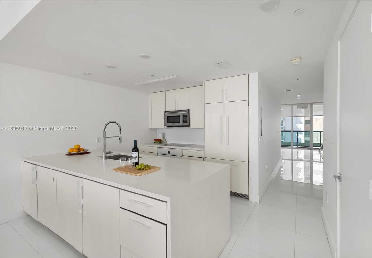 Small Image of 7935 EAST DR #803, North Bay Village Number 10