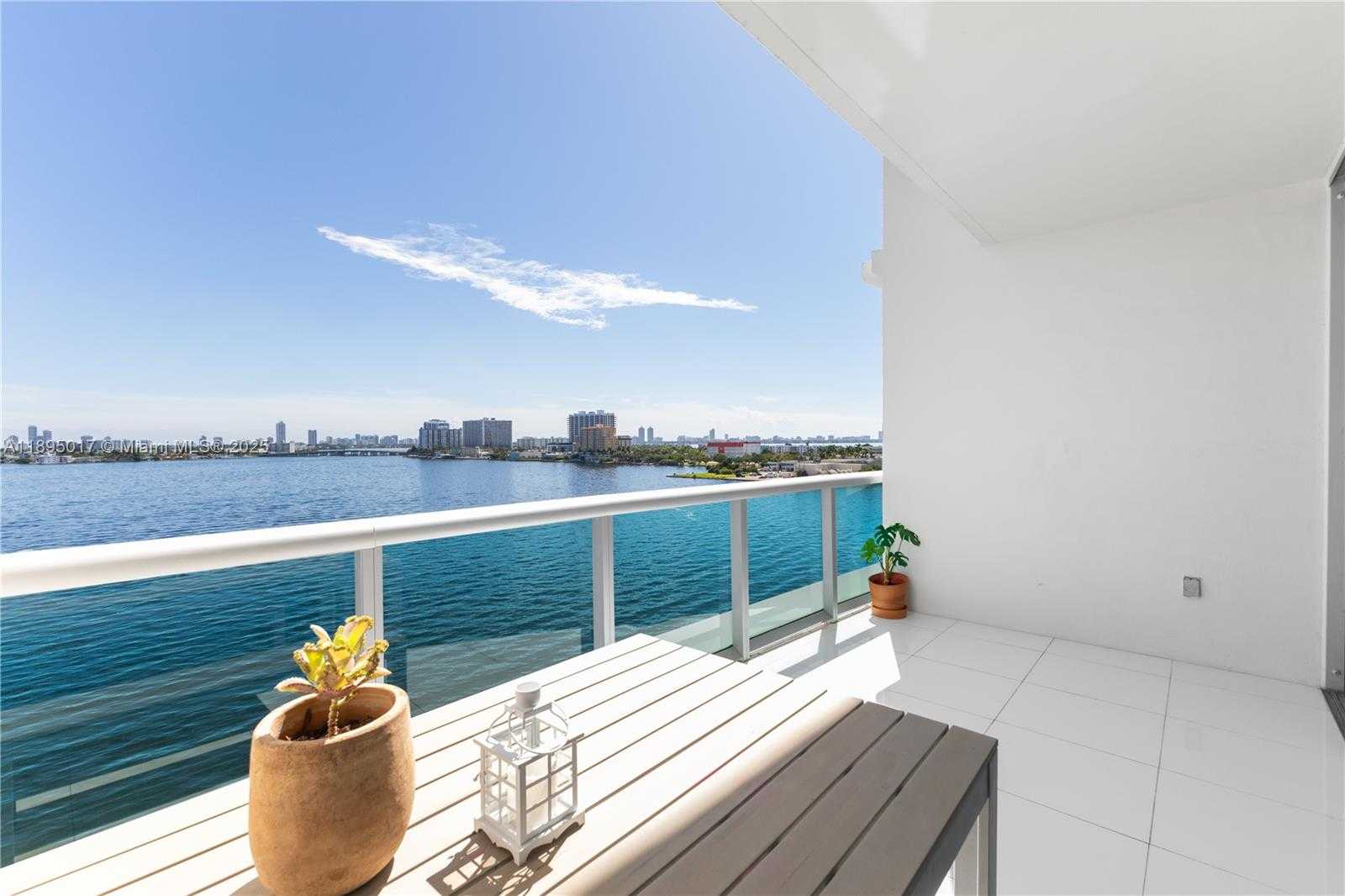 Small Image of 7935 EAST DR #803, North Bay Village Number 5