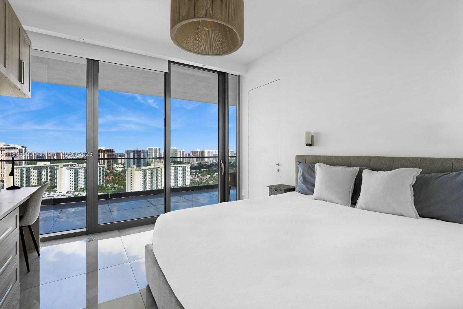 Small Image of 18975 COLLINS AVE #2101, Sunny Isles Beach Number 10