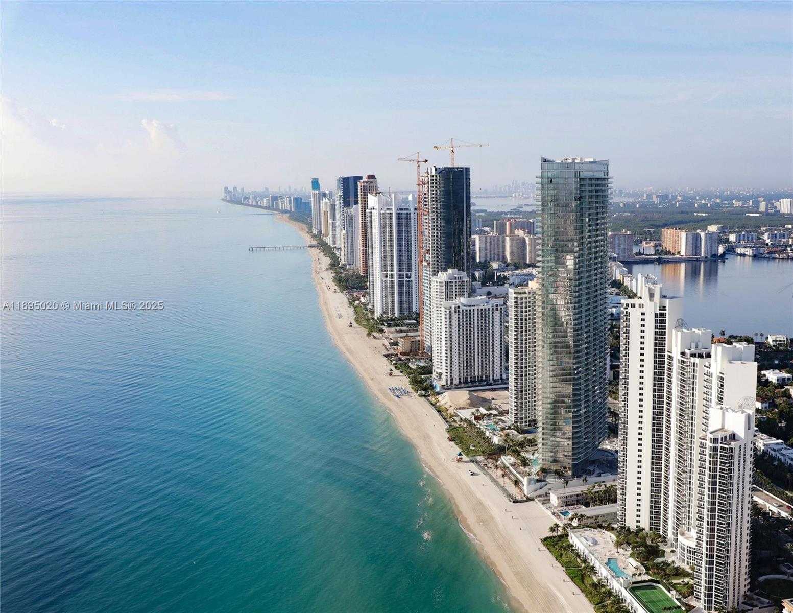 Small Image of 18975 COLLINS AVE #2101, Sunny Isles Beach Number 26