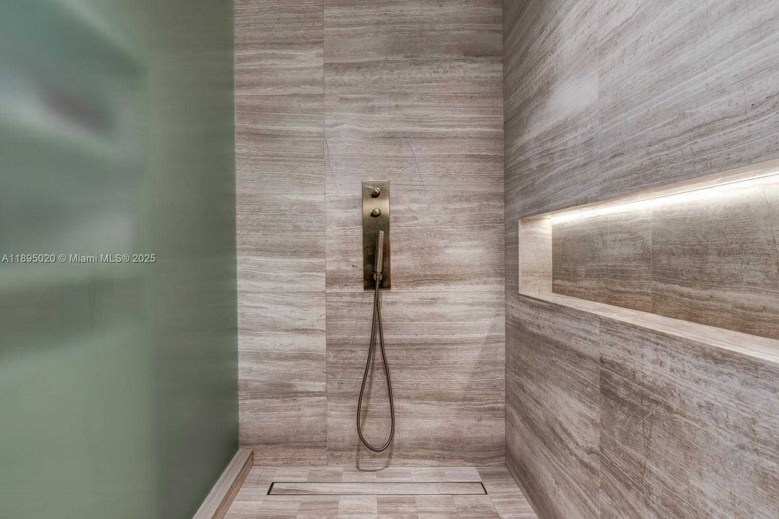Small Image of 18975 COLLINS AVE #2101, Sunny Isles Beach Number 6