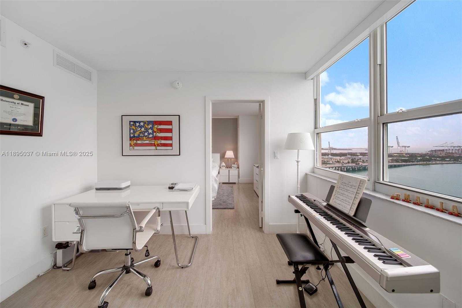 Small Image of 650 WEST AVE #2107, Miami Beach Number 16