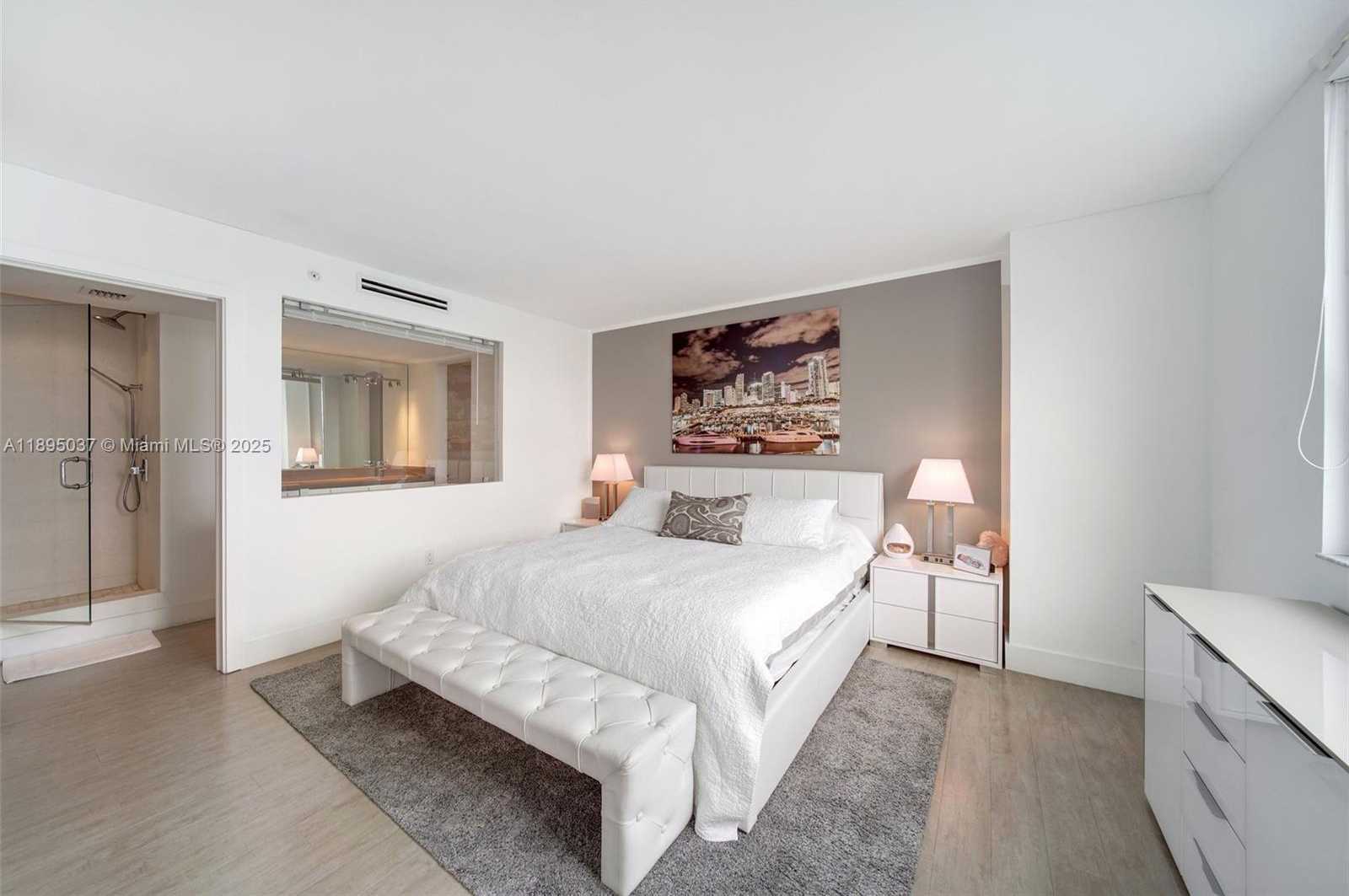 Small Image of 650 WEST AVE #2107, Miami Beach Number 19