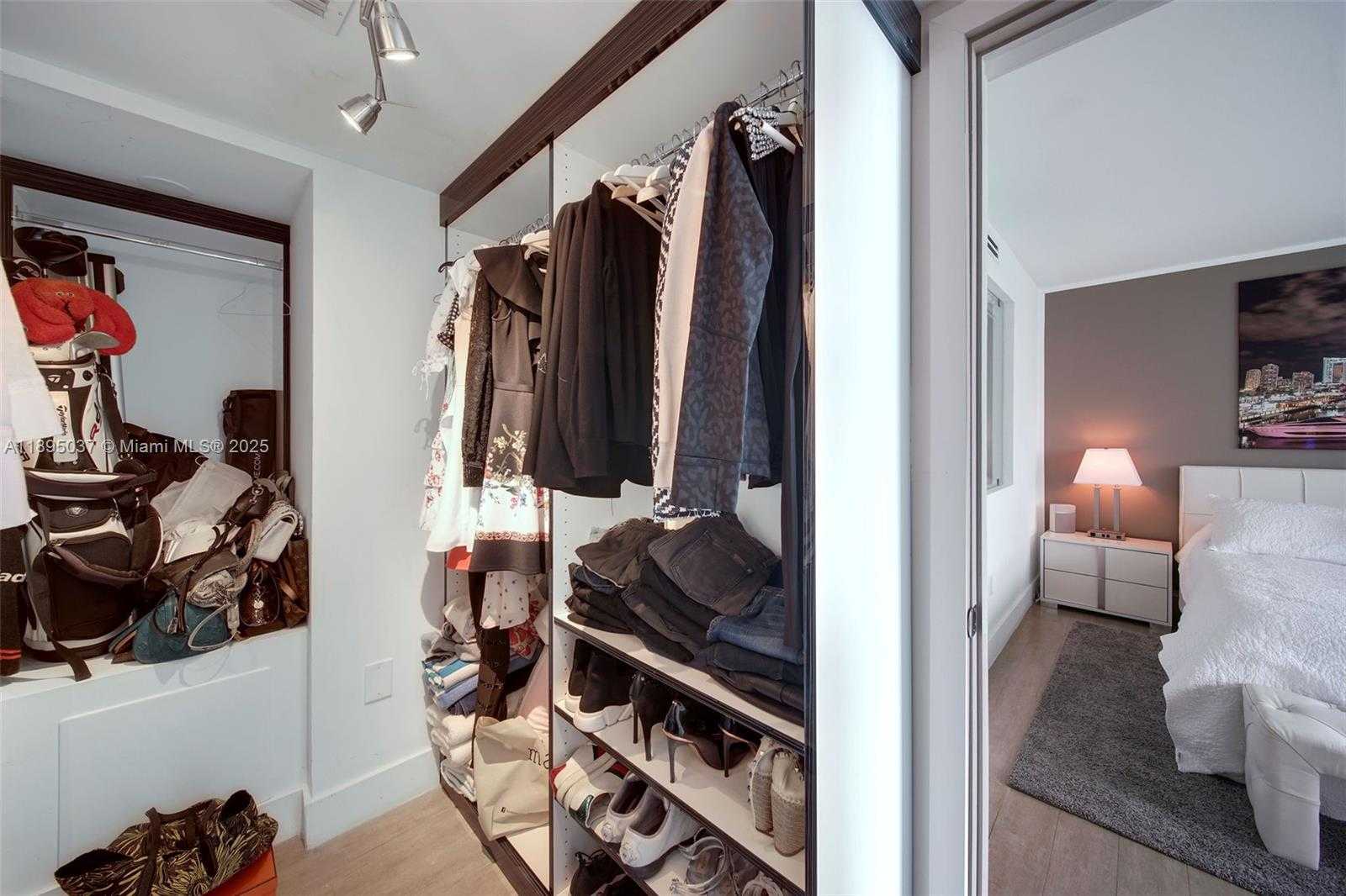 Small Image of 650 WEST AVE #2107, Miami Beach Number 27