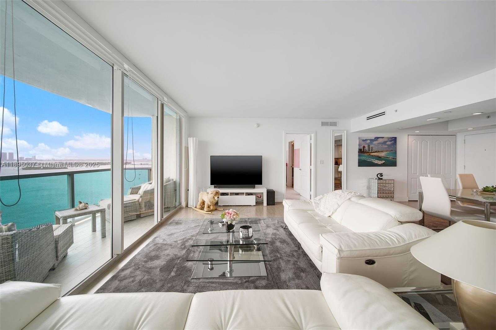 Small Image of 650 WEST AVE #2107, Miami Beach Number 6