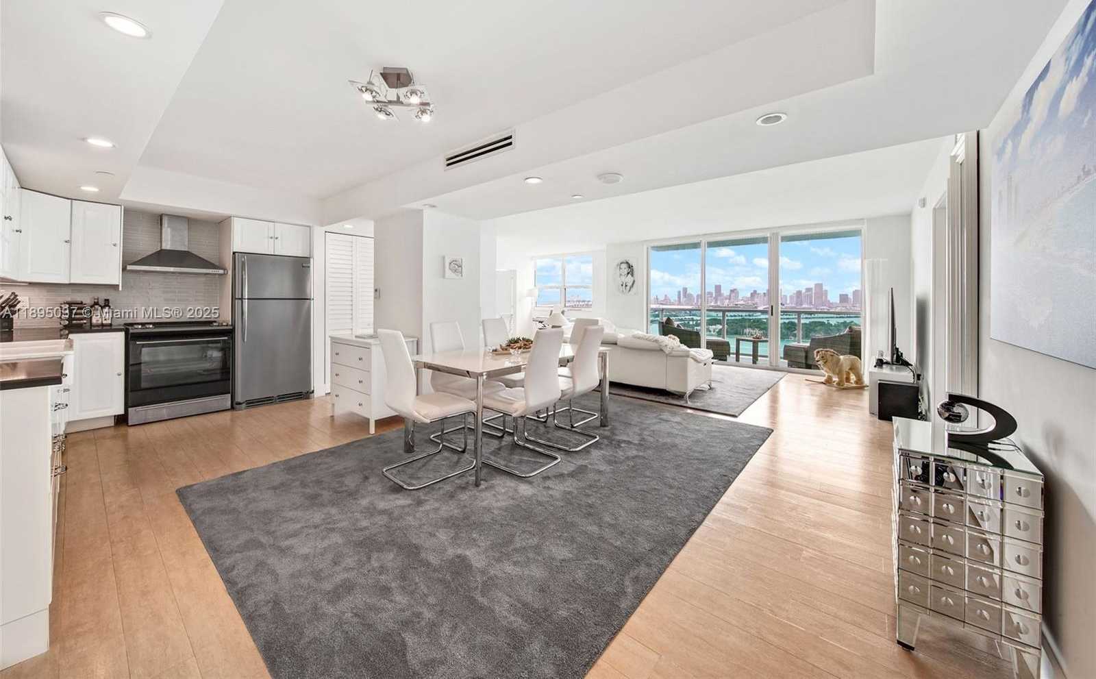 Small Image of 650 WEST AVE #2107, Miami Beach Number 7