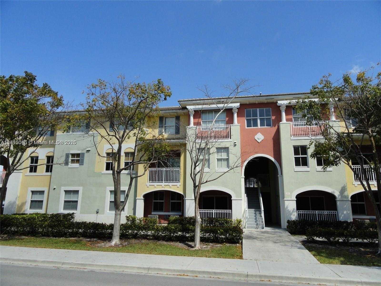 Small Image of 10902 NORTH WEST 83RD ST #218, Doral Number 6