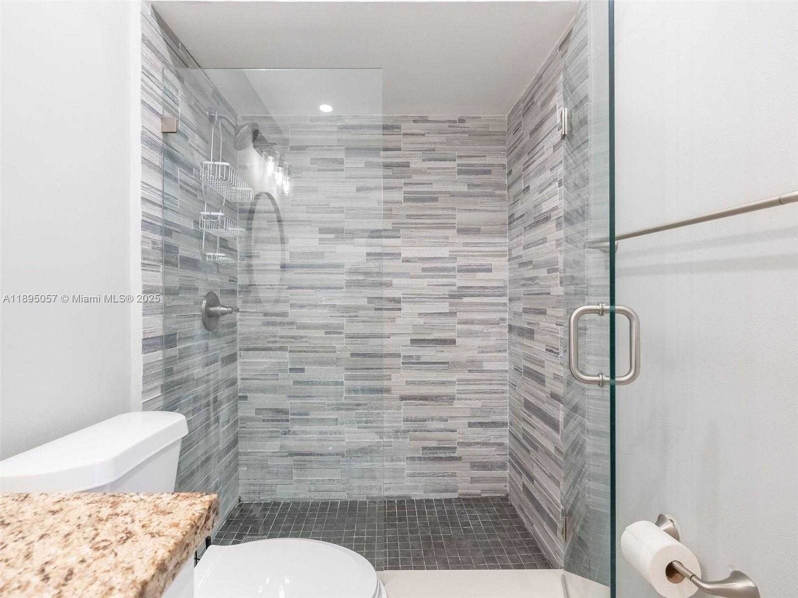 Small Image of Doral Number 13