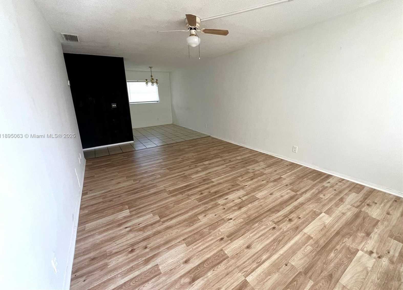 Small Image of 281 NORTH EAST 40TH ST #7, Oakland Park Number 2