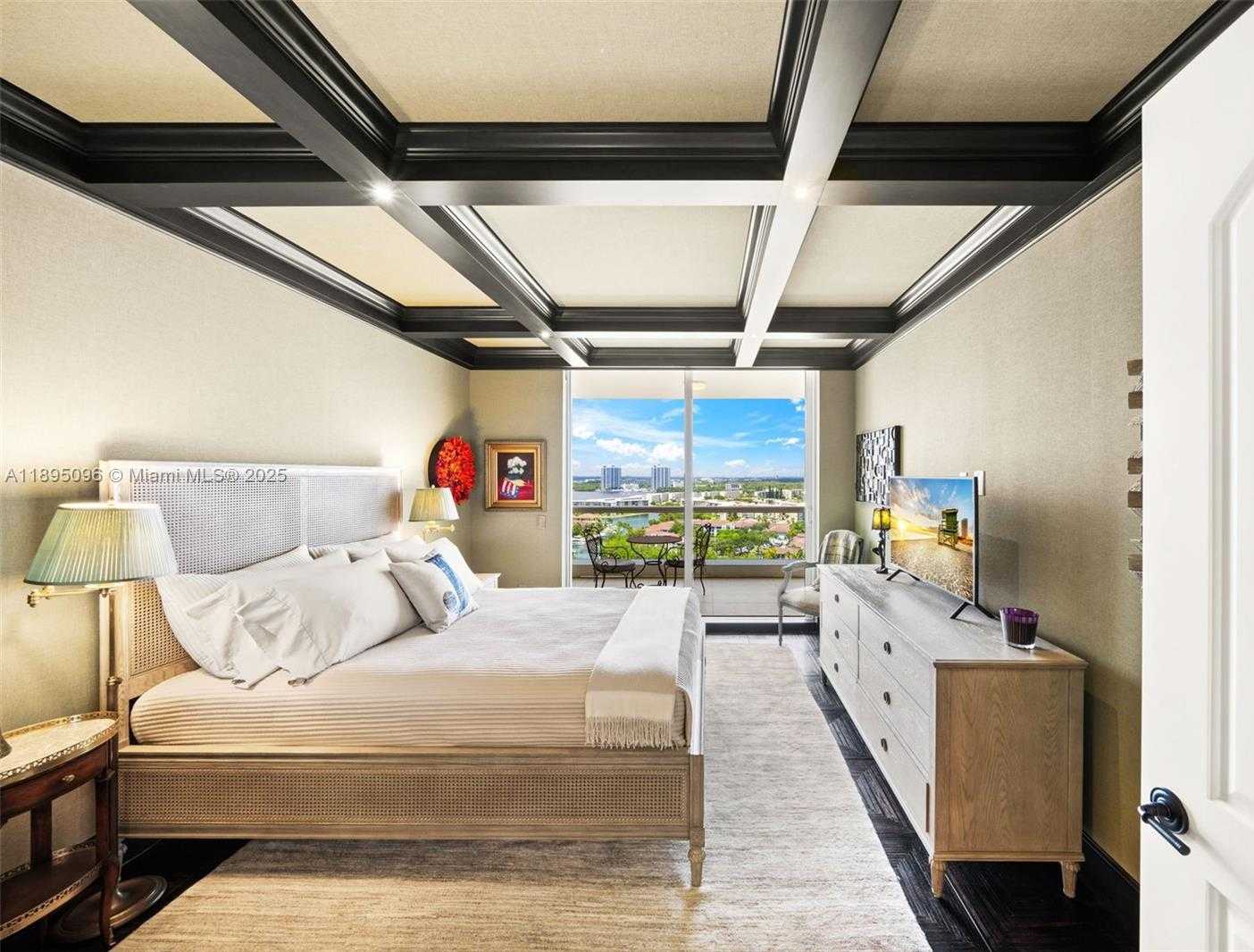 Small Image of 6000 ISLAND BLVD #1803, Aventura Number 34