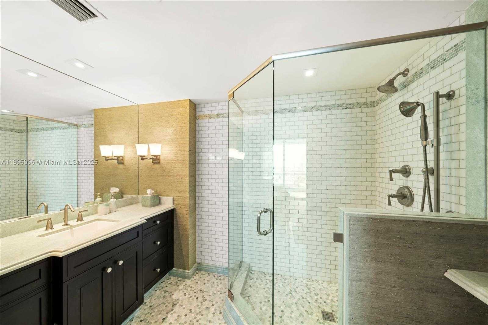 Small Image of 6000 ISLAND BLVD #1803, Aventura Number 40