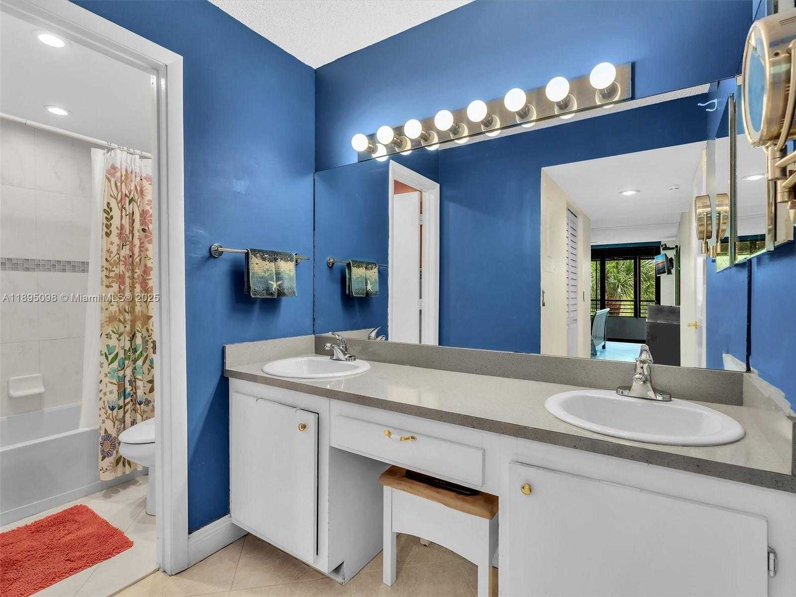 Small Image of 1400 SHERIDAN ST #24J, Hollywood Number 17