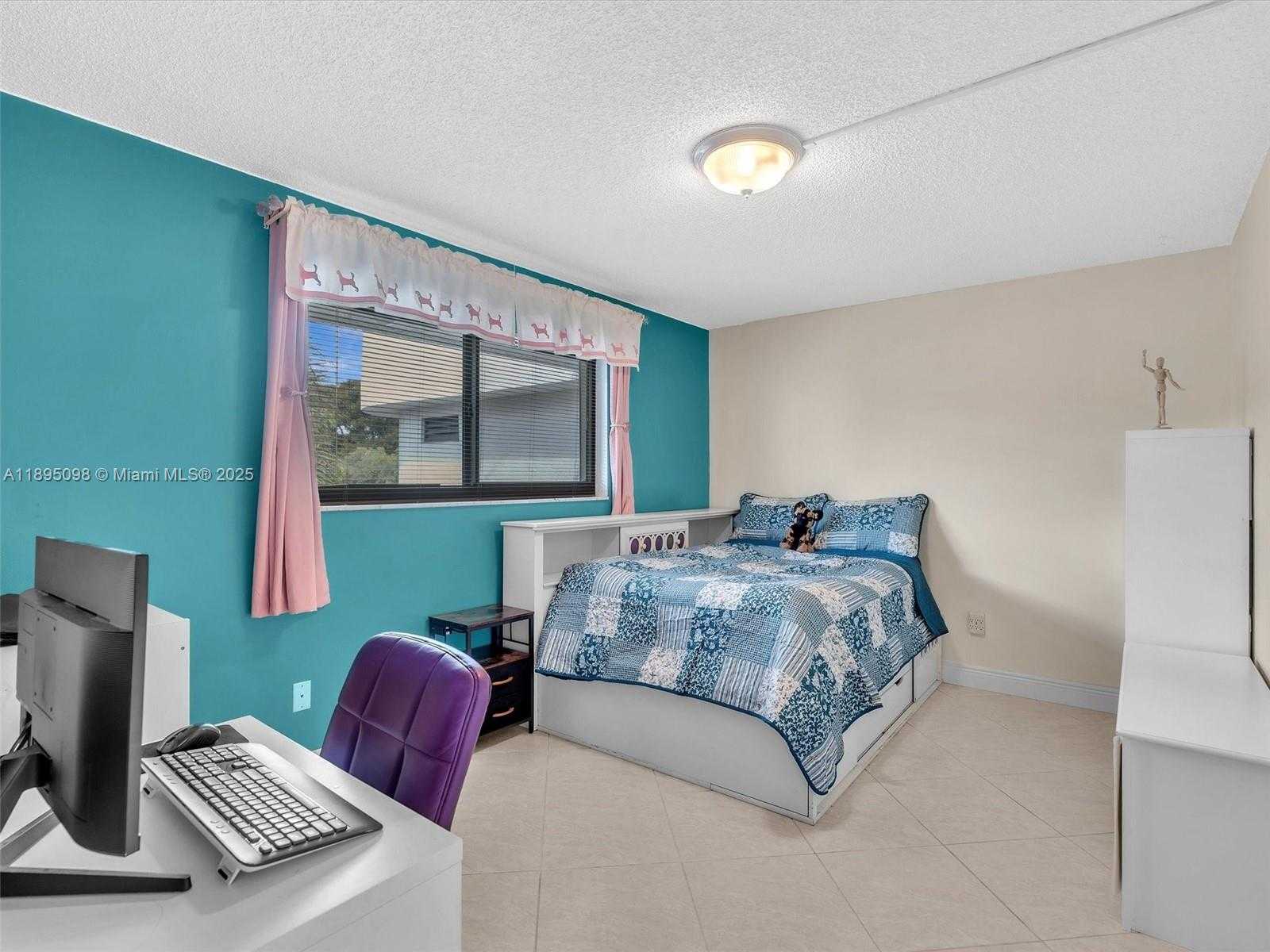 Small Image of 1400 SHERIDAN ST #24J, Hollywood Number 19