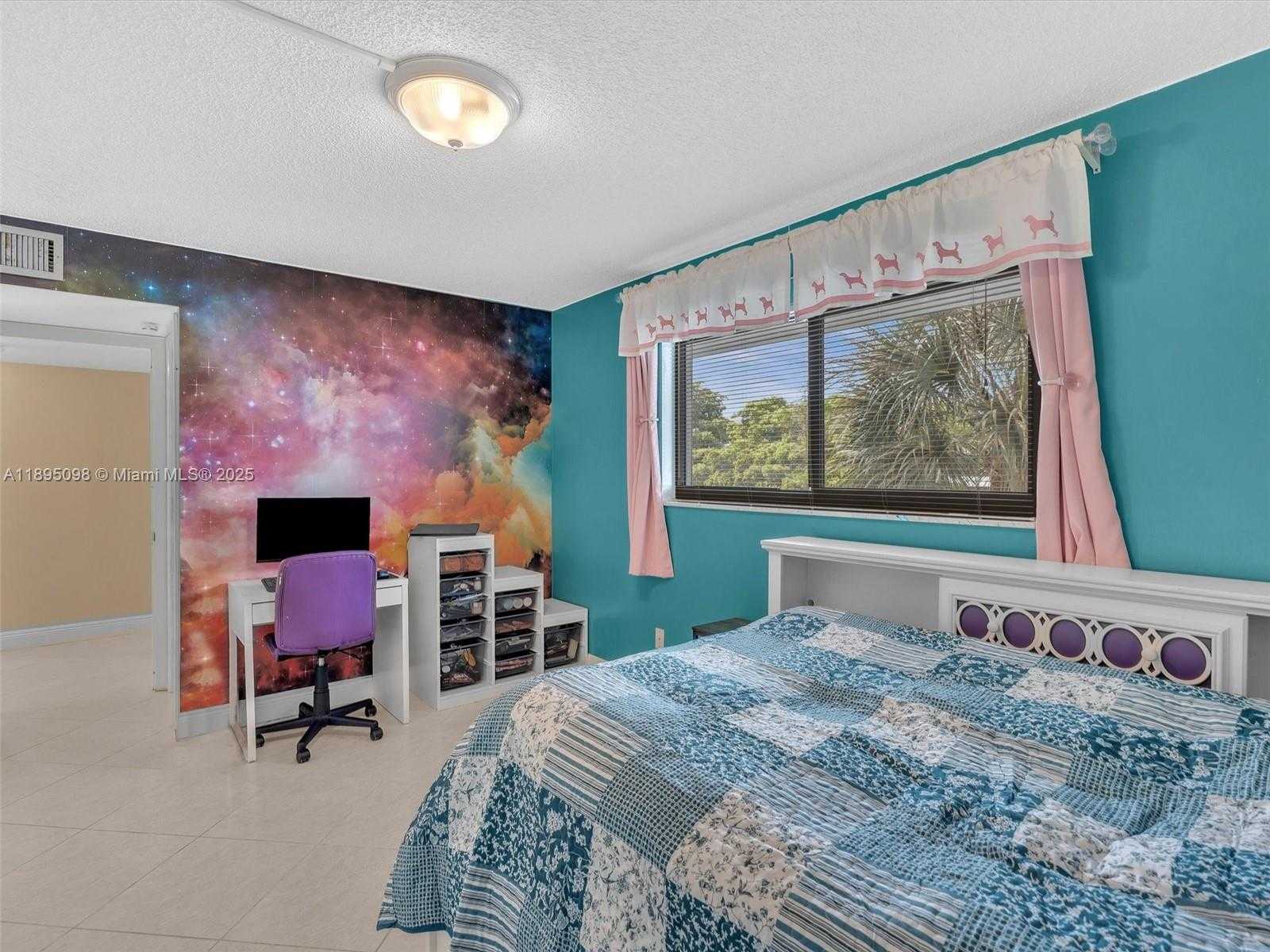 Small Image of 1400 SHERIDAN ST #24J, Hollywood Number 20