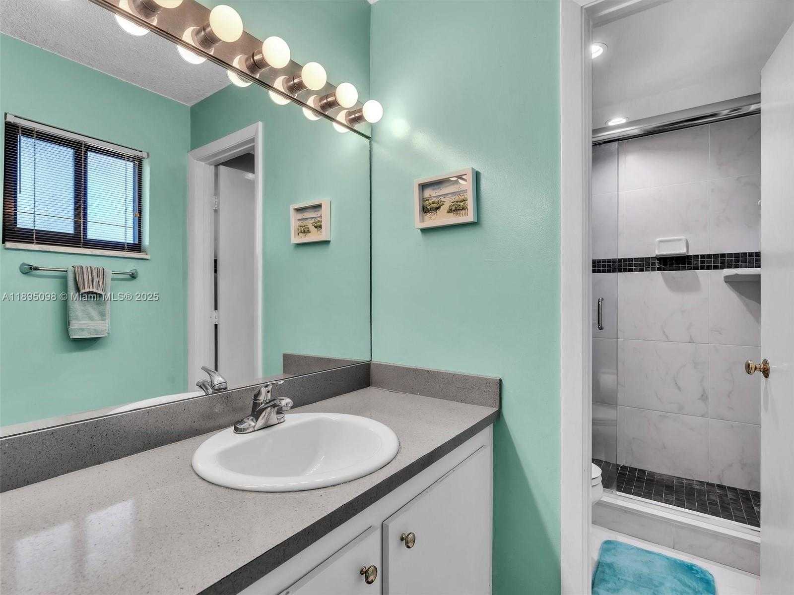 Small Image of 1400 SHERIDAN ST #24J, Hollywood Number 21