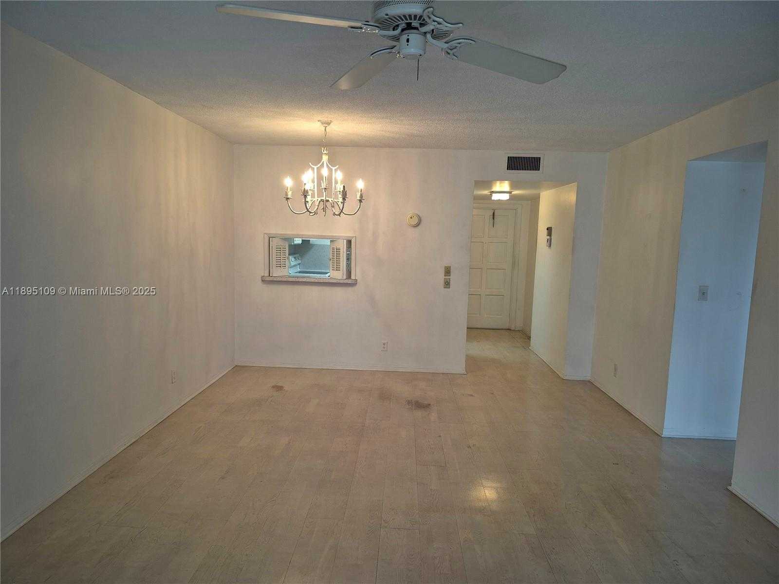 Small Image of 1201 HILLCREST CT #302, Hollywood Number 6