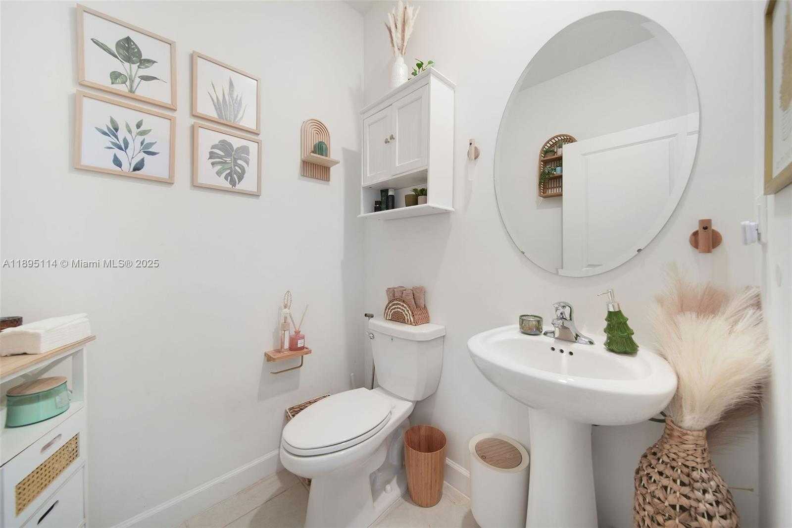 Small Image of 493 NORTH WEST 204TH ST, Miami Gardens Number 4