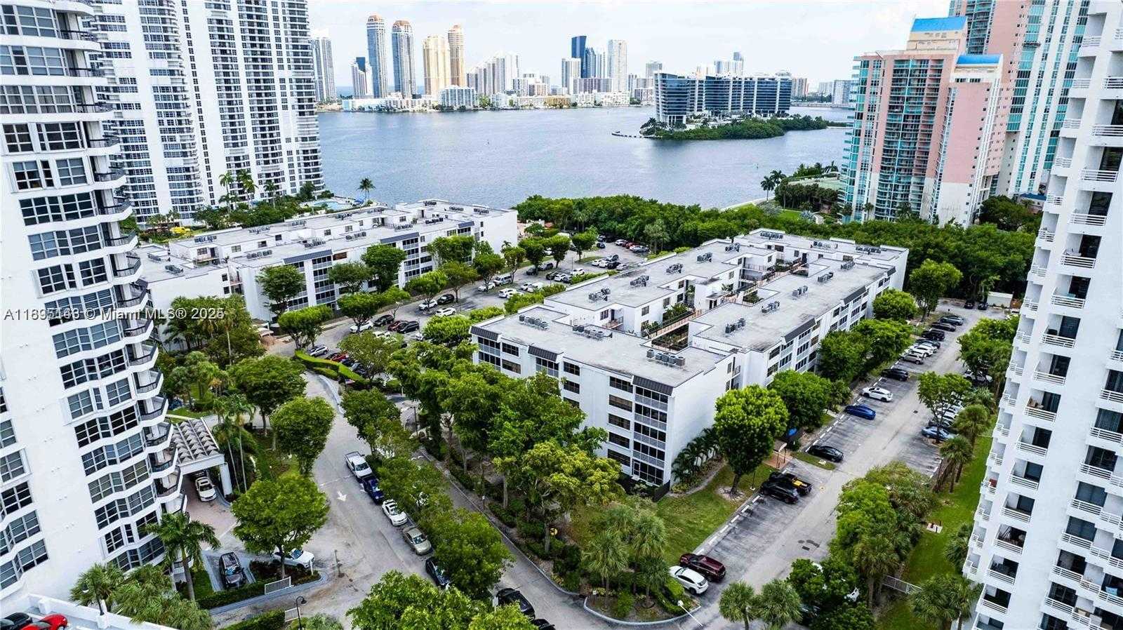 Small Image of 3440 NORTH EAST 192ND ST #2J-A, Aventura Number 19