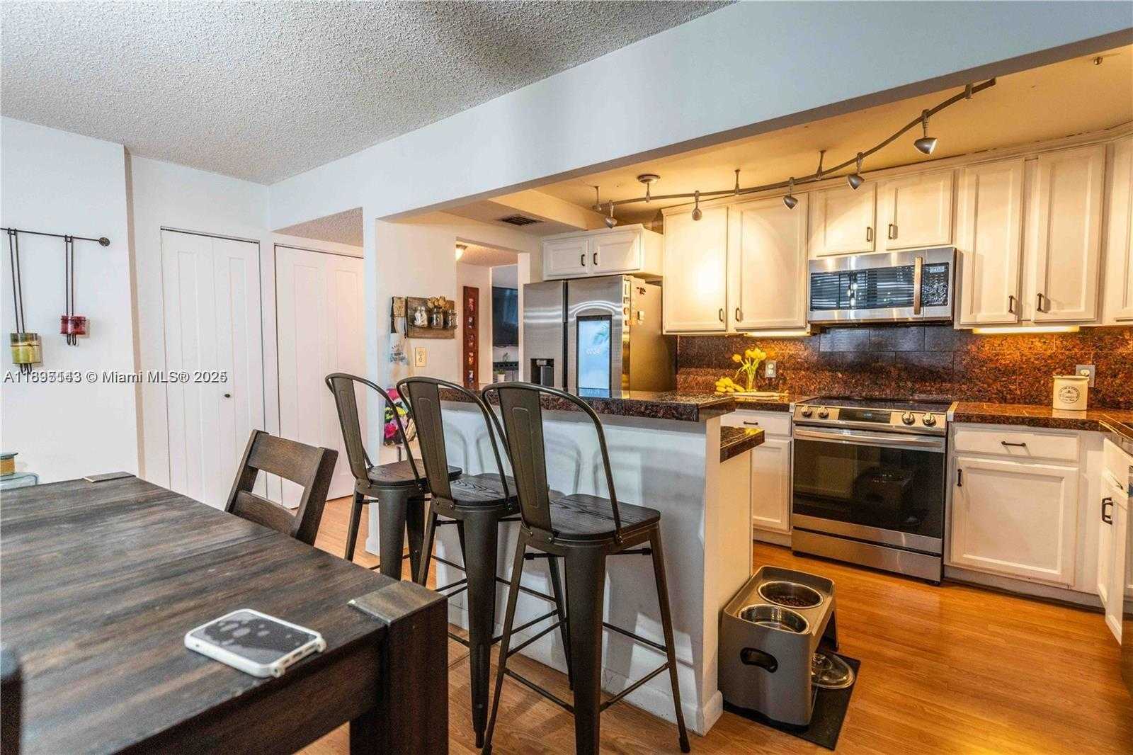 Small Image of 3440 NORTH EAST 192ND ST #2J-A, Aventura Number 22