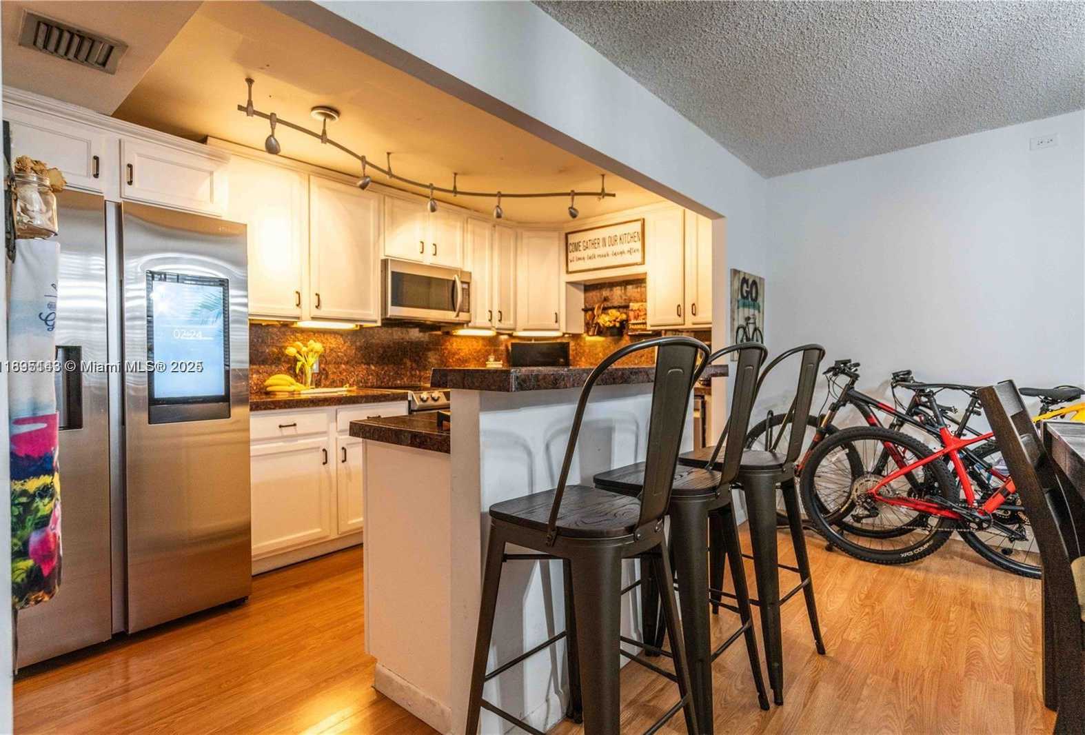 Small Image of 3440 NORTH EAST 192ND ST #2J-A, Aventura Number 23