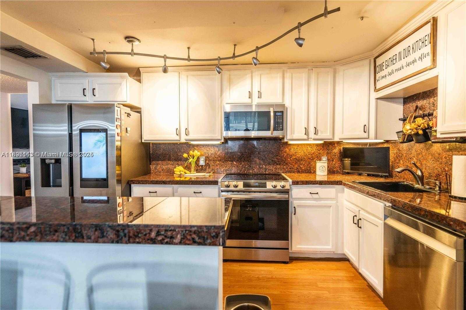 Small Image of 3440 NORTH EAST 192ND ST #2J-A, Aventura Number 24