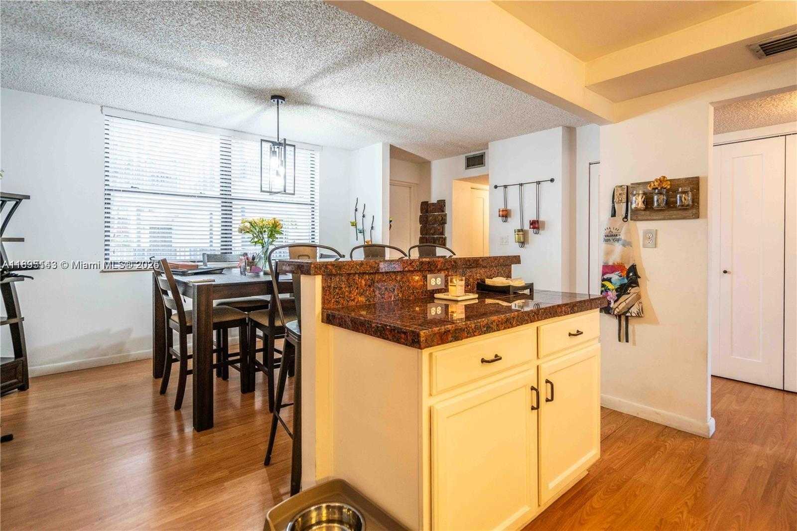 Small Image of 3440 NORTH EAST 192ND ST #2J-A, Aventura Number 25