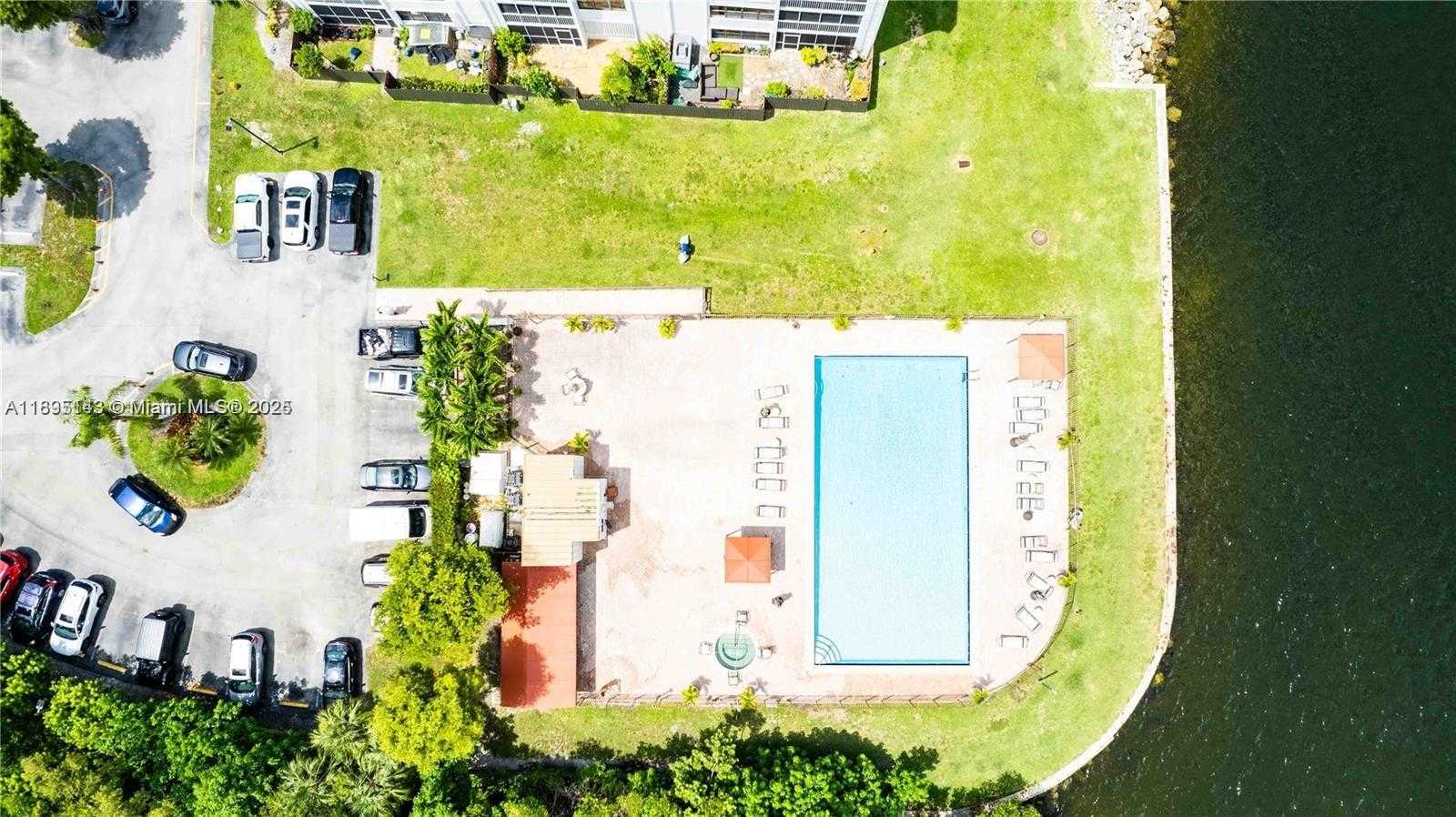 Small Image of 3440 NORTH EAST 192ND ST #2J-A, Aventura Number 3