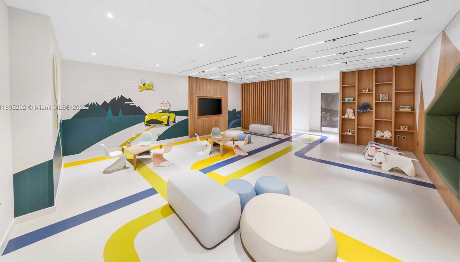 Small Image of 300 BISCAYNE BLVD WAY #805, Miami Number 75