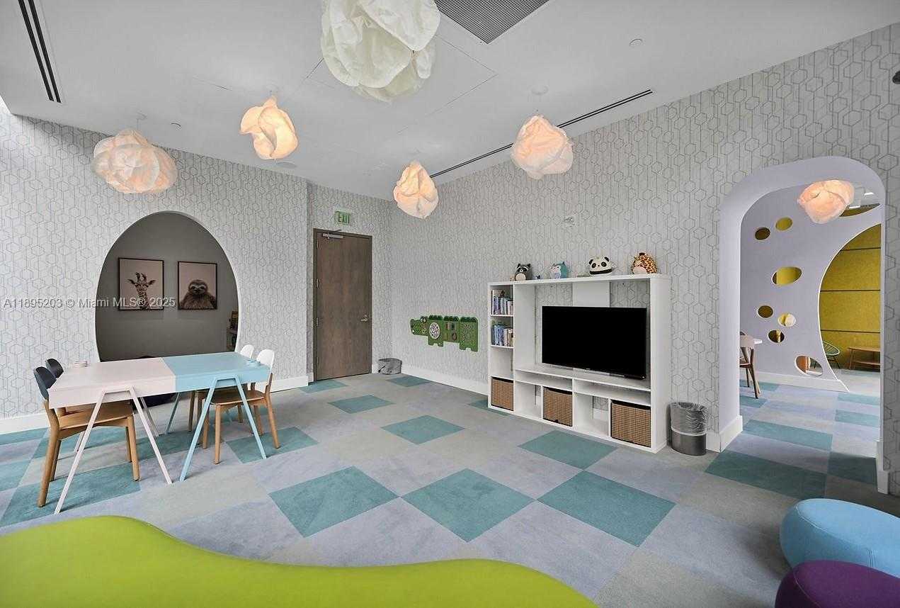 Small Image of 480 NORTH EAST 31ST ST #4106, Miami Number 11