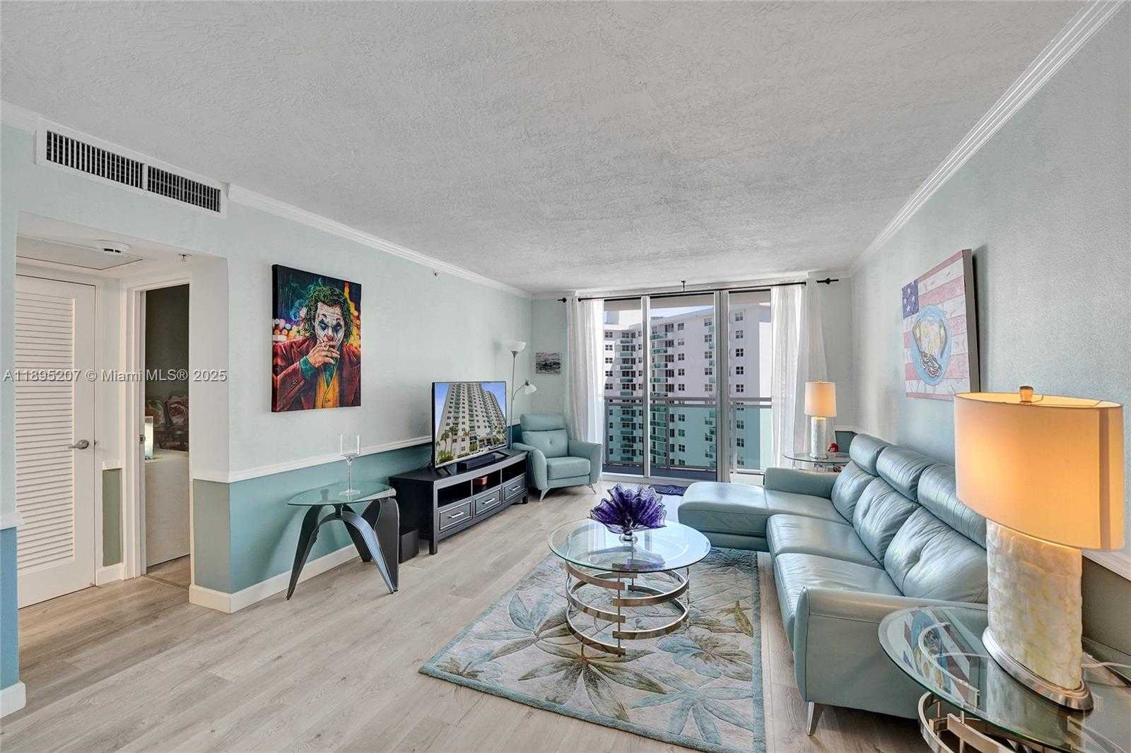 Small Image of 3000 SOUTH OCEAN DR #1106, Hollywood Number 12