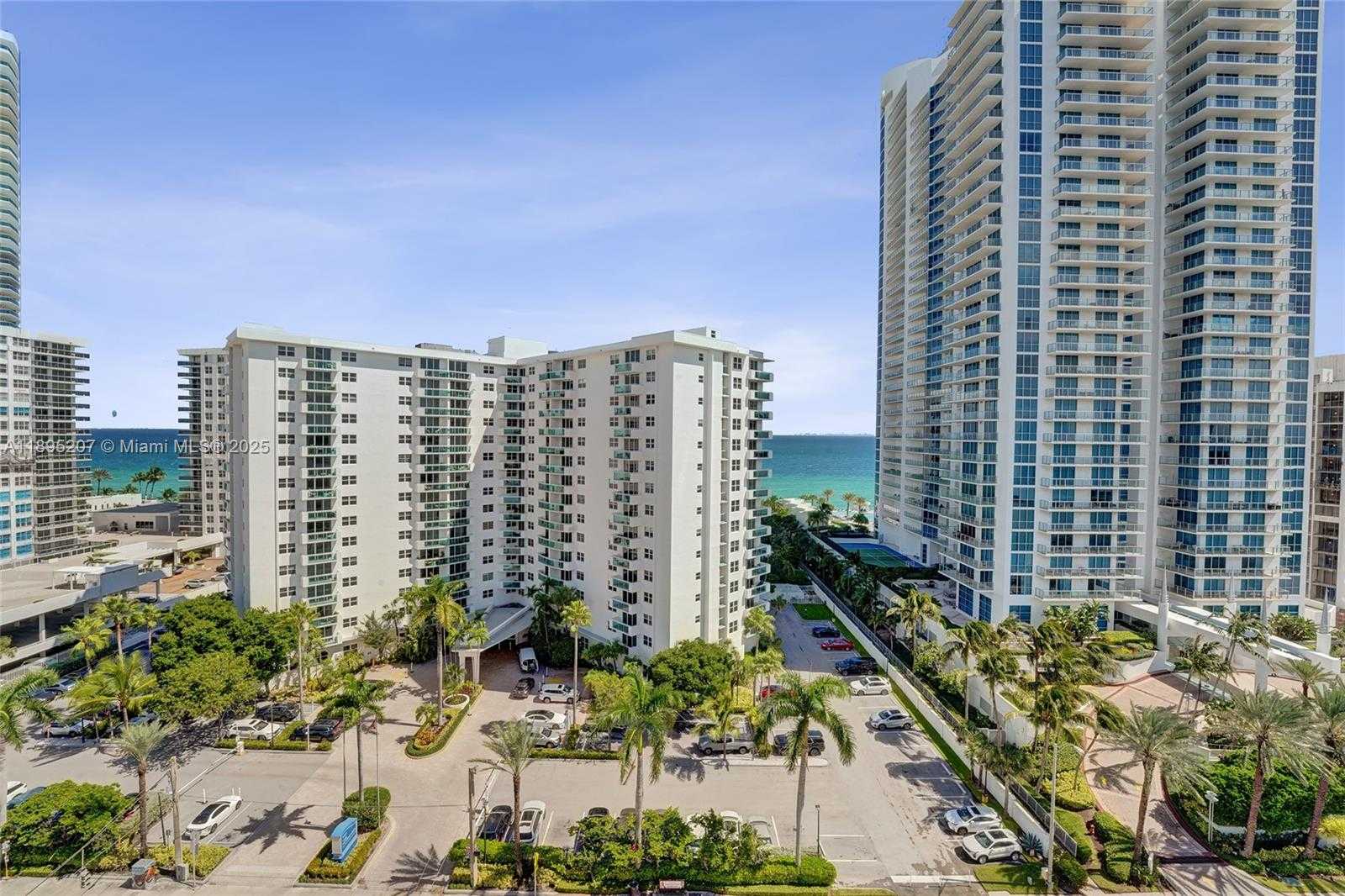 Small Image of 3000 SOUTH OCEAN DR #1106, Hollywood Number 3