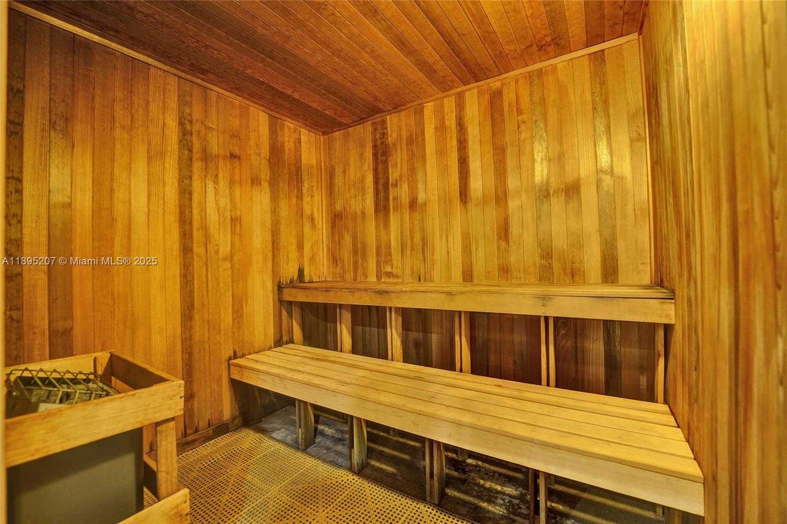 Small Image of 3000 SOUTH OCEAN DR #1106, Hollywood Number 39
