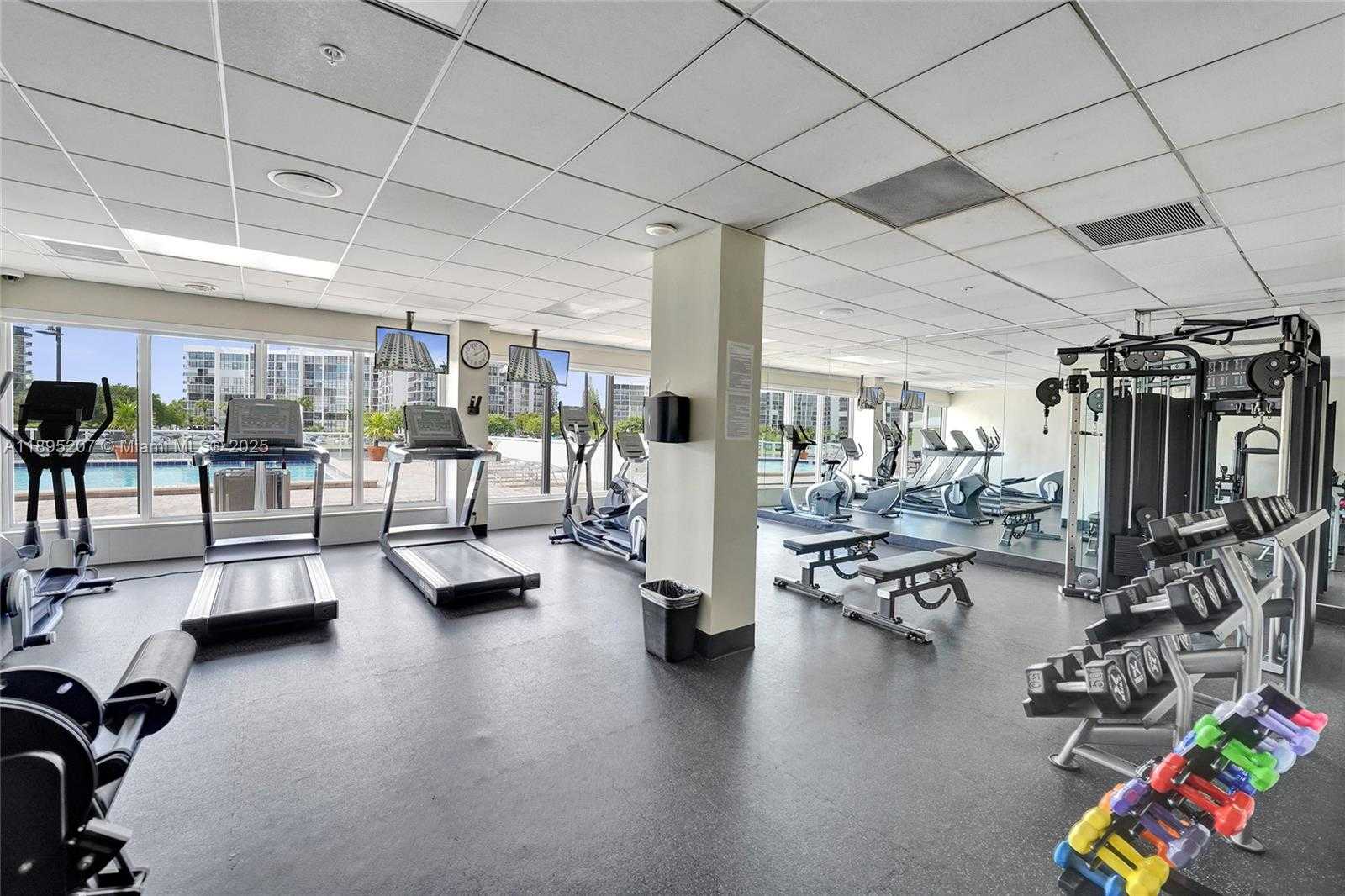 Small Image of 3000 SOUTH OCEAN DR #1106, Hollywood Number 41