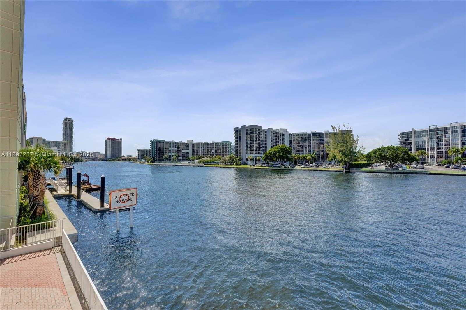 Small Image of 3000 SOUTH OCEAN DR #1106, Hollywood Number 60