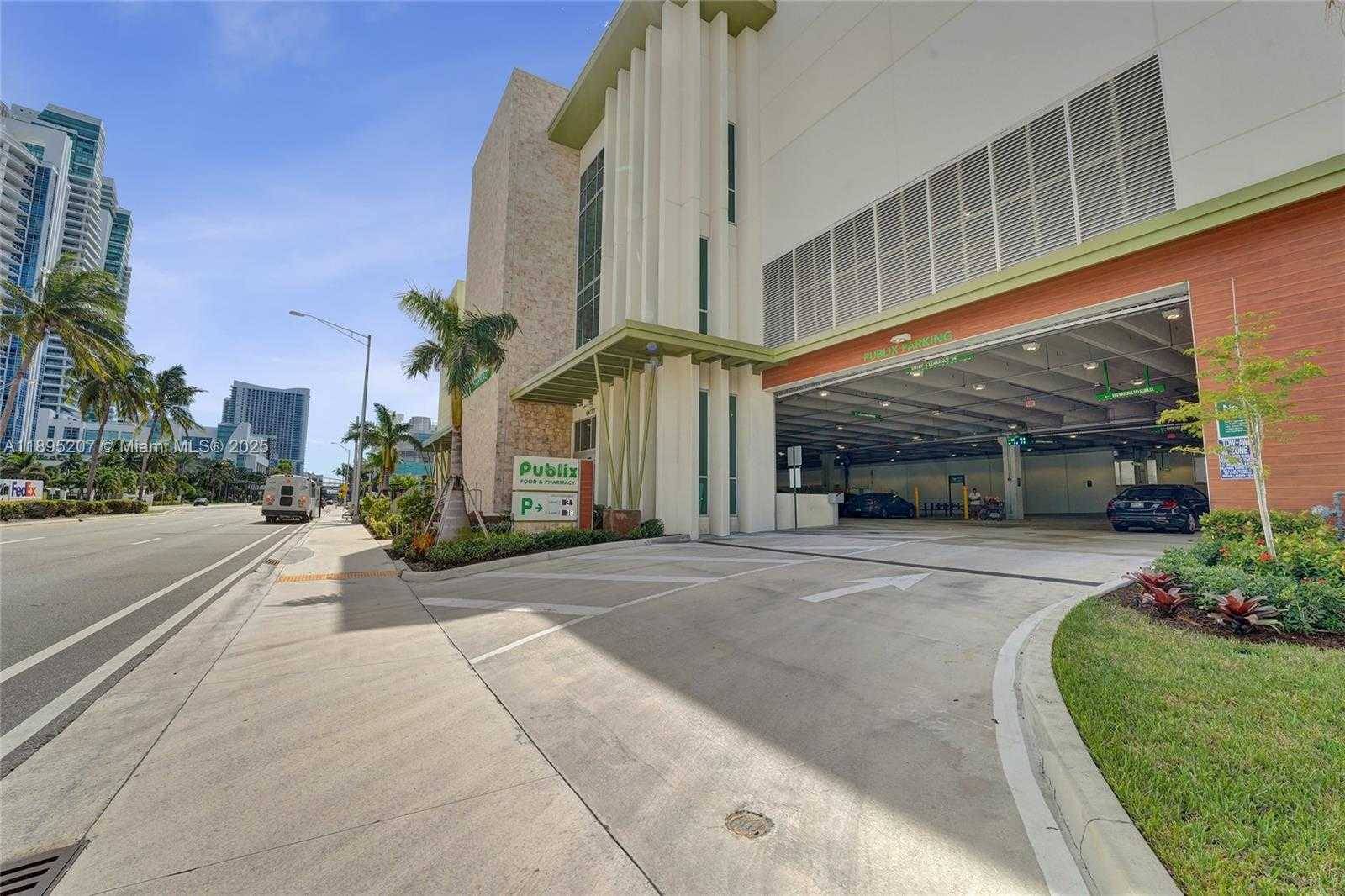 Small Image of 3000 SOUTH OCEAN DR #1106, Hollywood Number 61