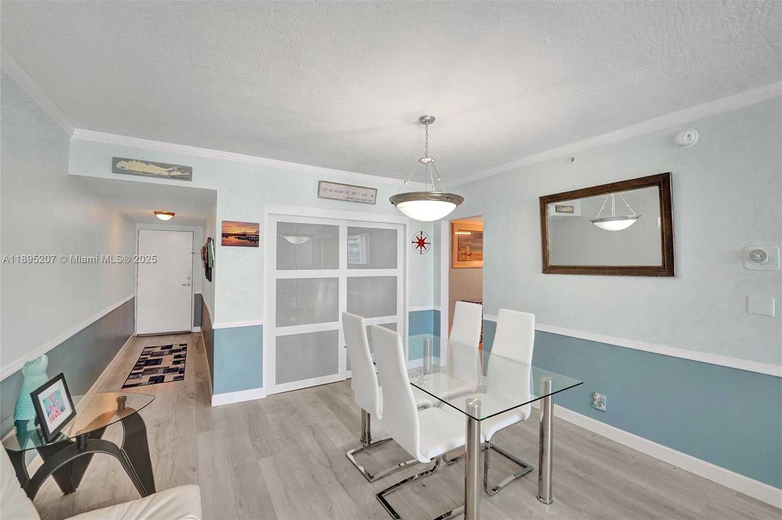 Small Image of 3000 SOUTH OCEAN DR #1106, Hollywood Number 8