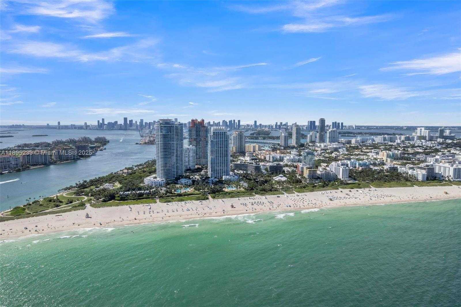 Small Image of 50 SOUTH POINTE DR #705, Miami Beach Number 38