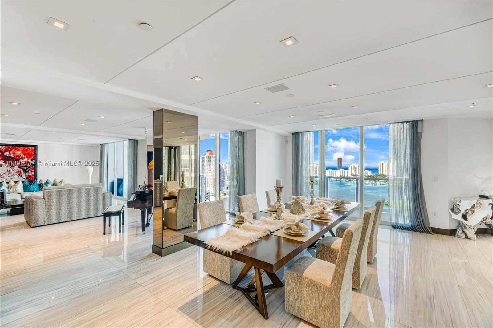 Small Image of 3301 NORTH EAST 183RD ST #3008, Aventura Number 4