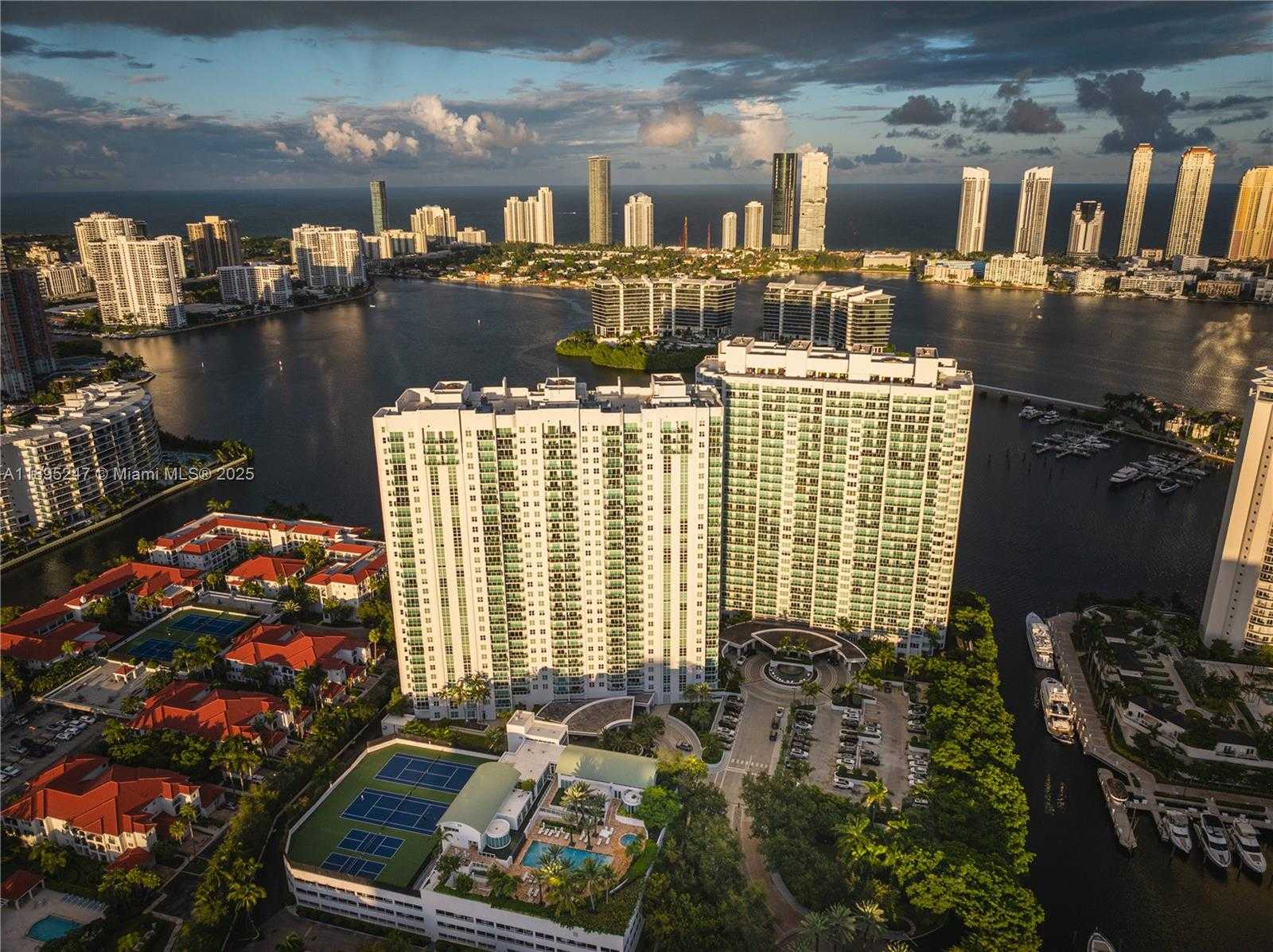 Small Image of 3301 NORTH EAST 183RD ST #3008, Aventura Number 50