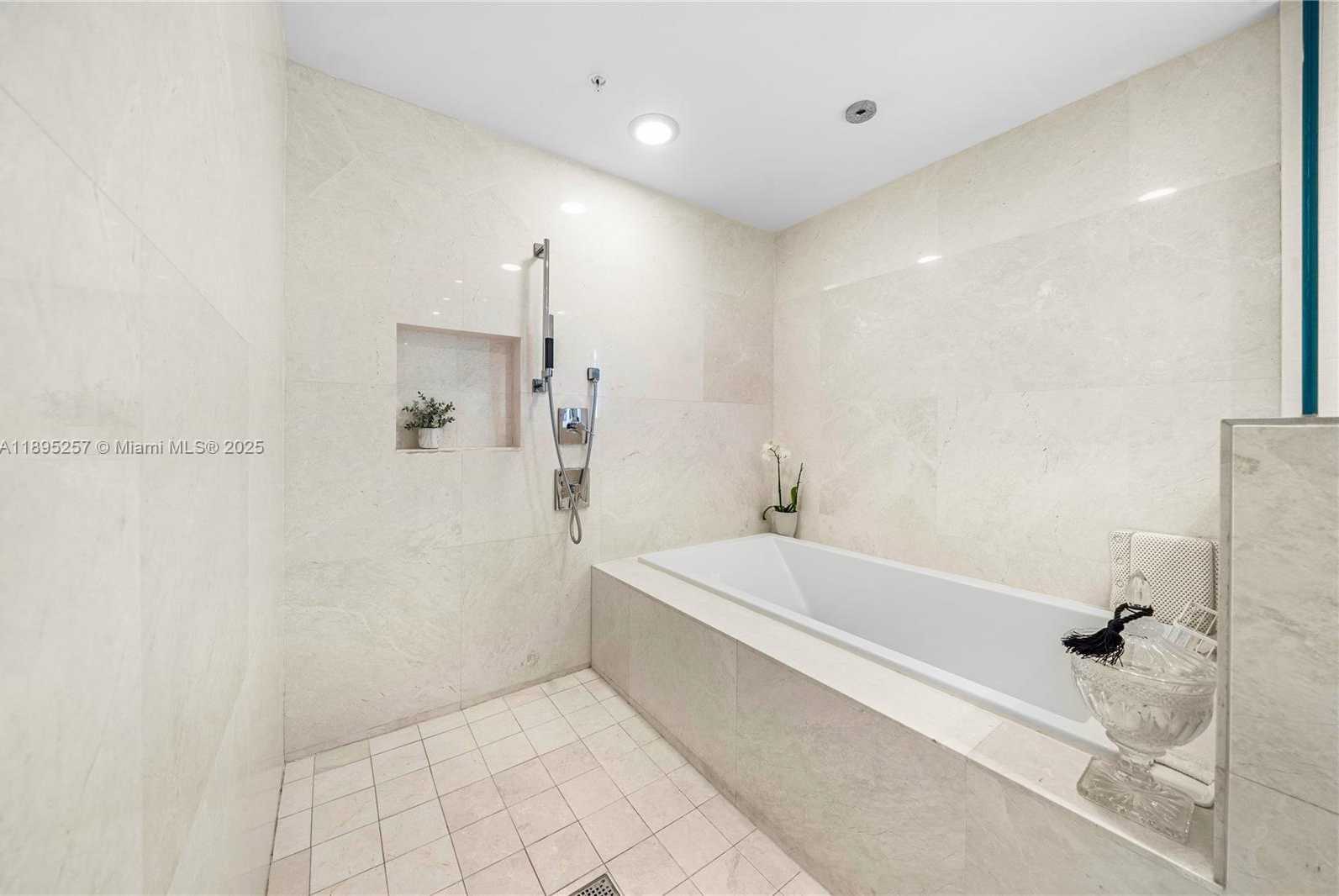 Small Image of 1180 NORTH FEDERAL HWY #706, Fort Lauderdale Number 41